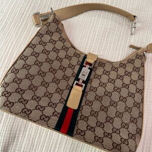 Vintage Gucci Beige and Brown Shoulder Bag with Red Stripe